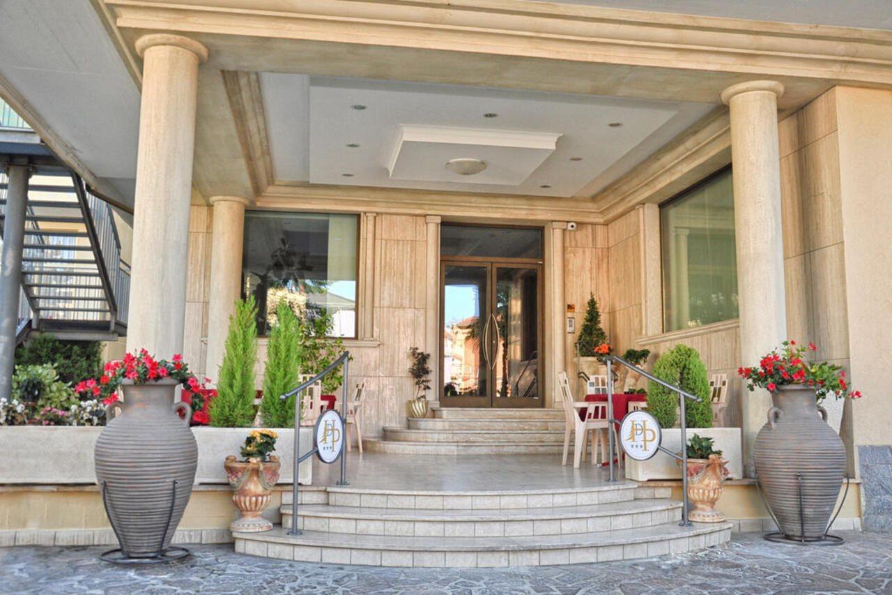 Hotel Dei Pini Fiuggi Exterior foto